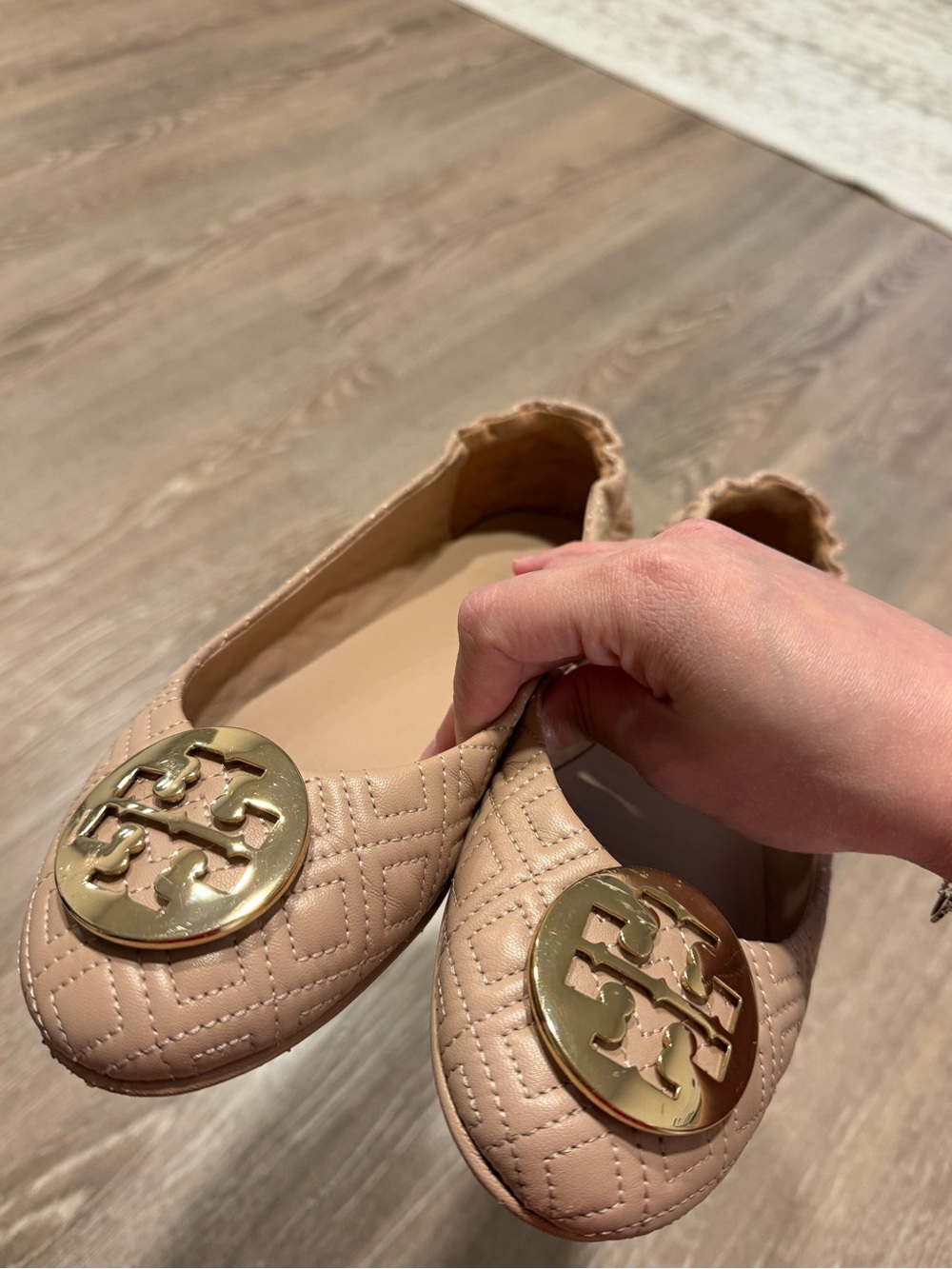Tory Burch Minnie flats